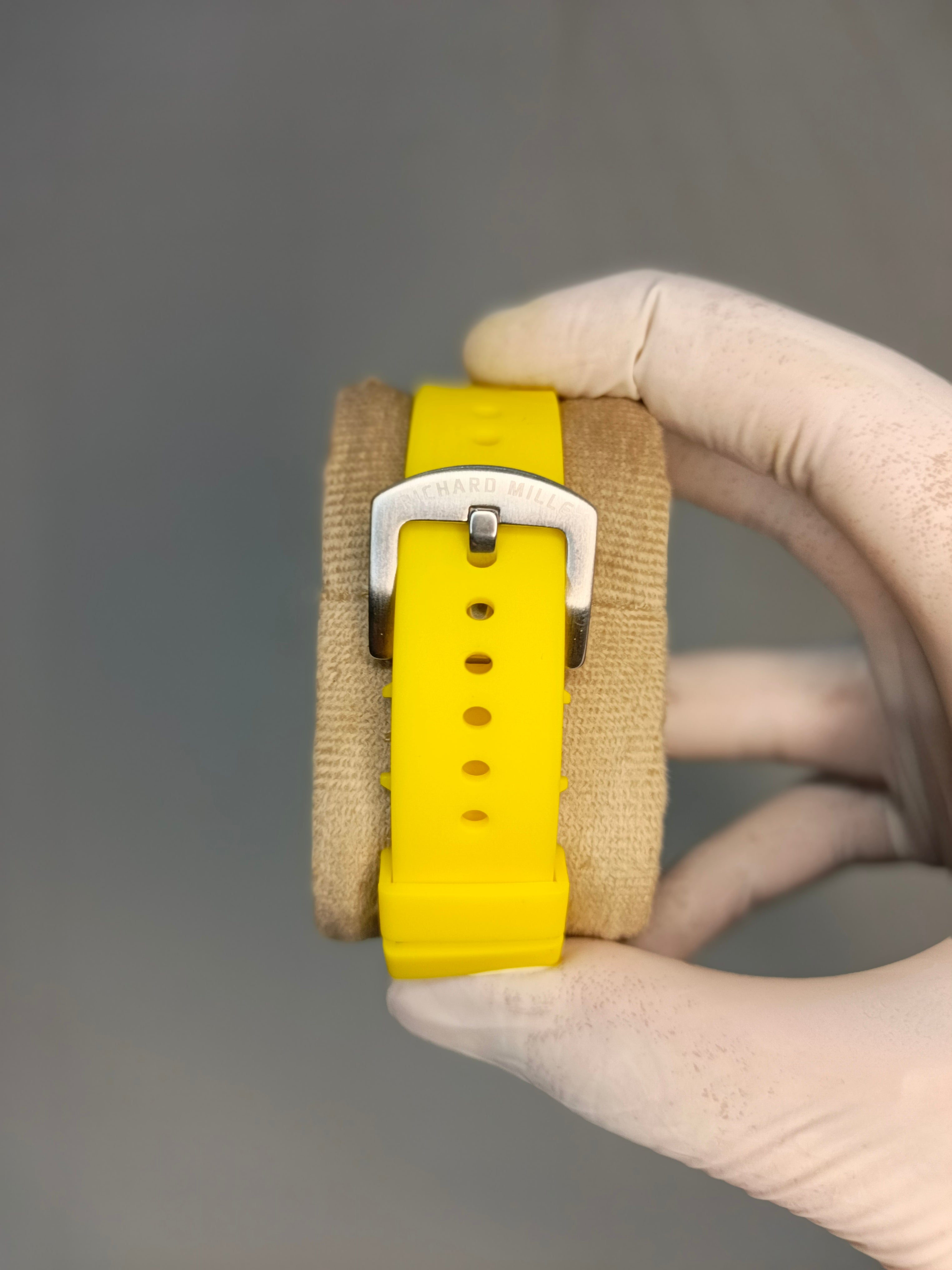 RM 6702 Yellow - AAA Quality