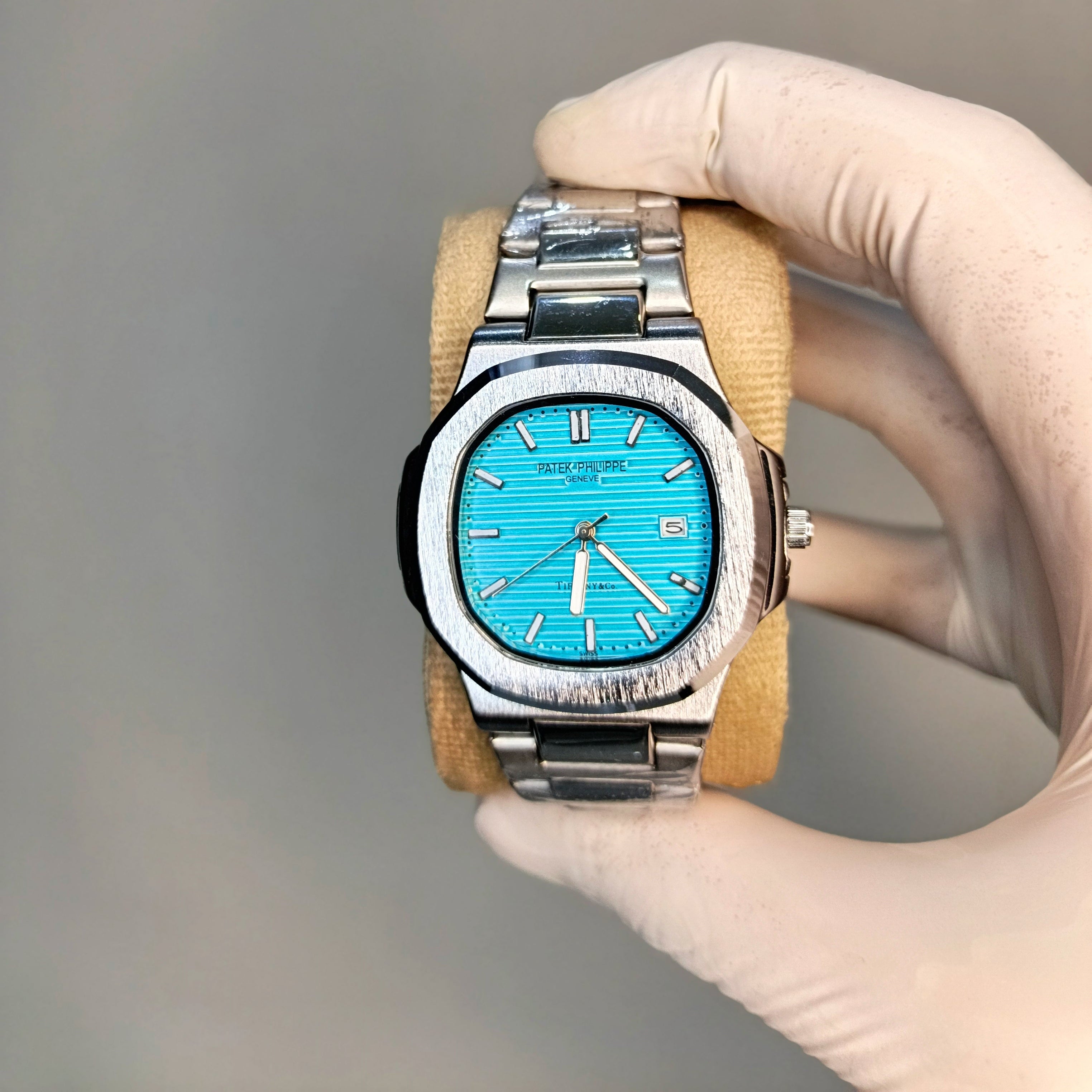 PP Nautilus Tiffany Blue - AAA Quality.