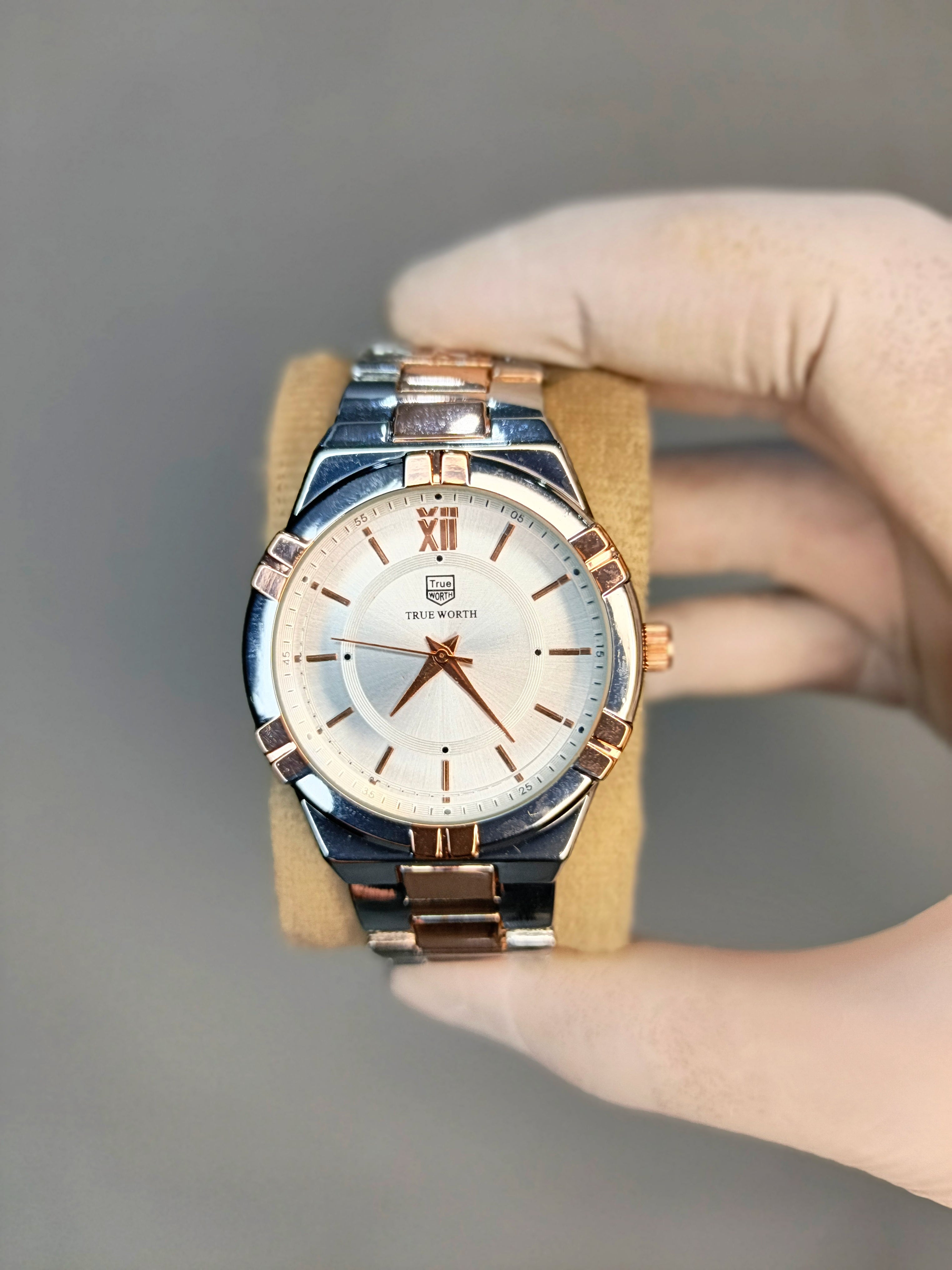 True Worth Luxury Quartz Two Tone – AAA Quality